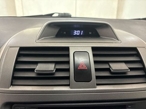 Used 2013 Toyota Corolla S FWD image 14