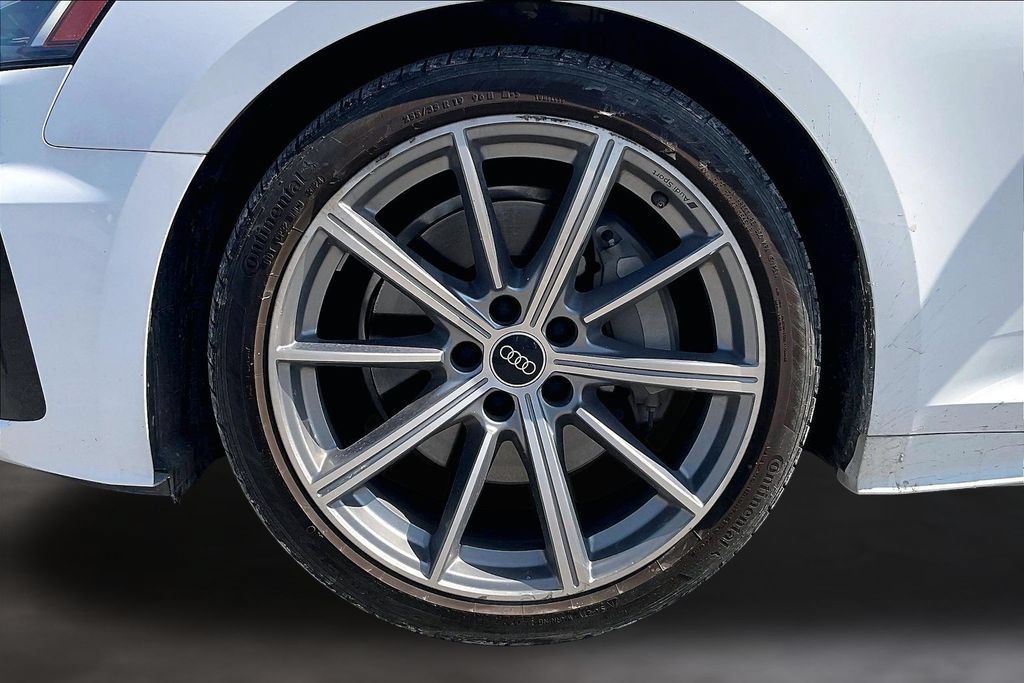Used 2025 Audi A5 2.0T Premium Plus AWD/4WD image 31