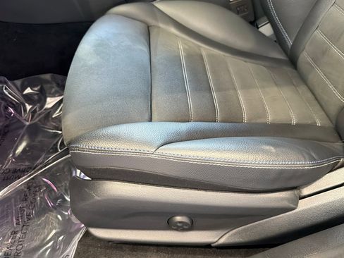 Used 2021 Mercedes-Benz C 300 Sedan image 14