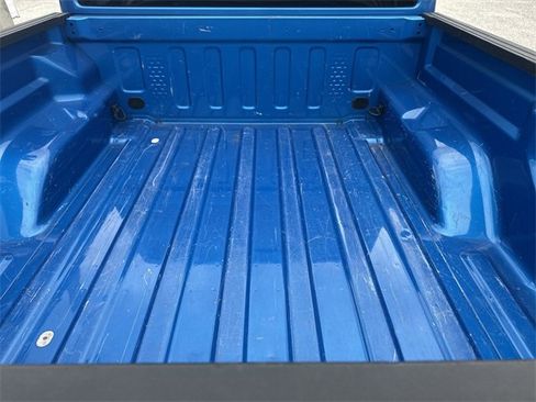 Used 2023 Jeep Gladiator Overland image 11