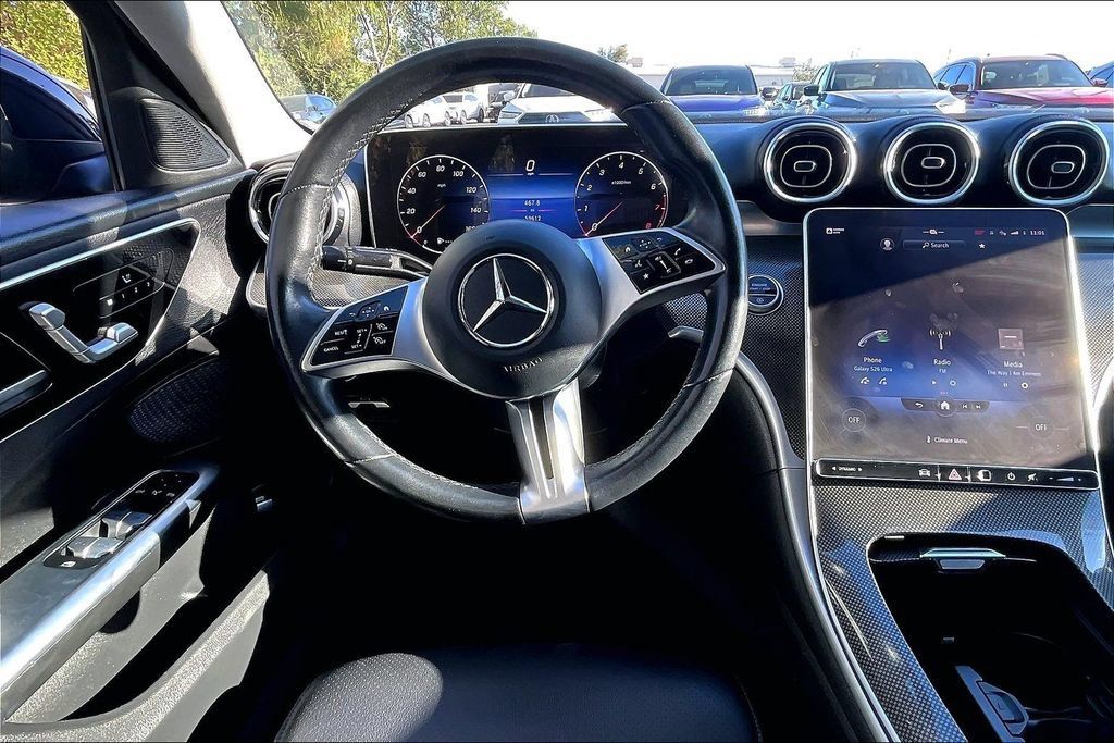 Used 2022 Mercedes-Benz C 300 Sedan image 7