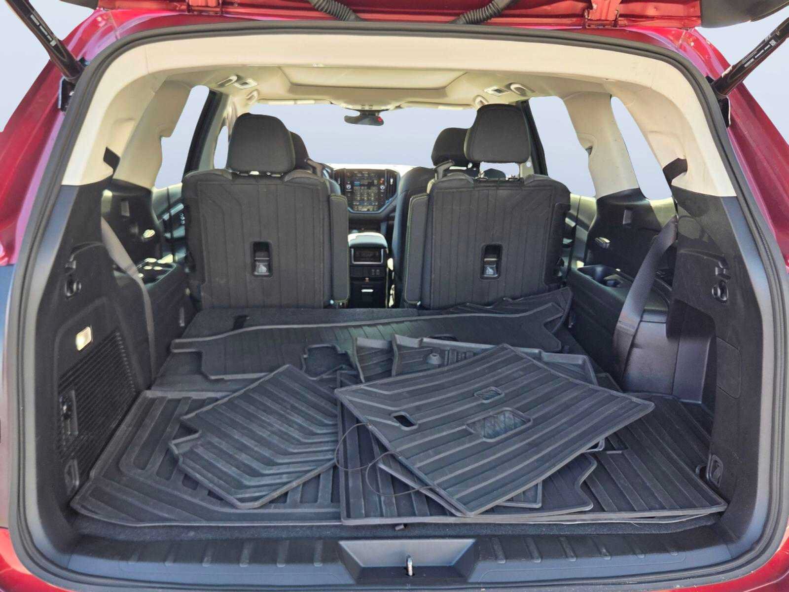 Used 2025 Subaru Ascent Onyx Edition w/ Popular Package #2 AWD/4WD image 14