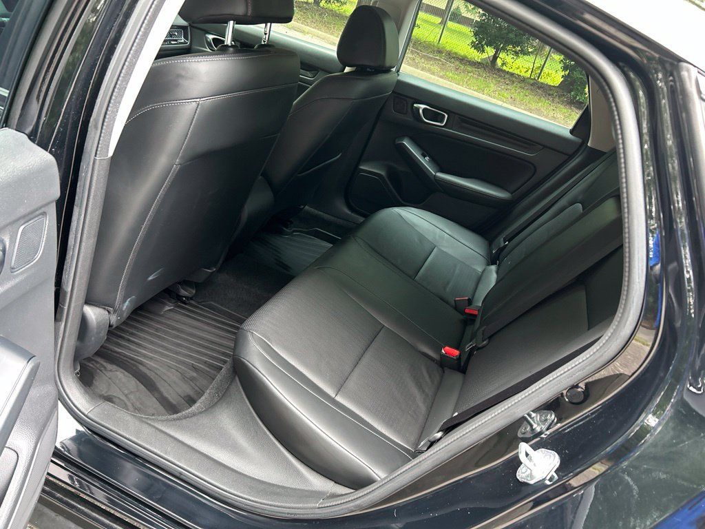 Used 2023 Honda Civic EX-L image 27