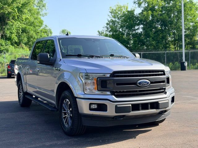Used 2020 Ford F150 XLT w/ Equipment Group 302A Luxury AWD/4WD image 4
