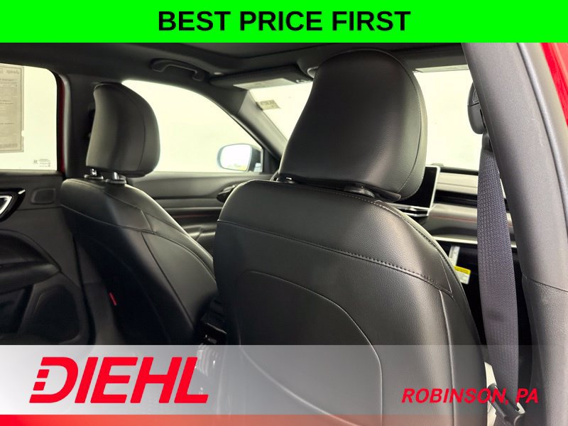 New 2026 Jeep Compass Trailhawk w/ Sun, Sound & Navigation Group AWD/4WD image 13