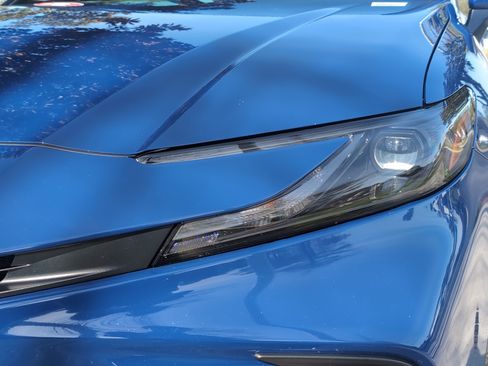 Used 2026 Toyota Camry SE image 6