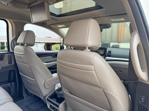 Used 2019 Honda Odyssey EX-L image 39