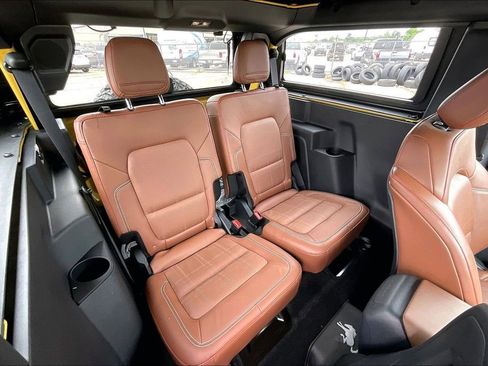 Used 2024 Ford Bronco Heritage Edition AWD/4WD image 20