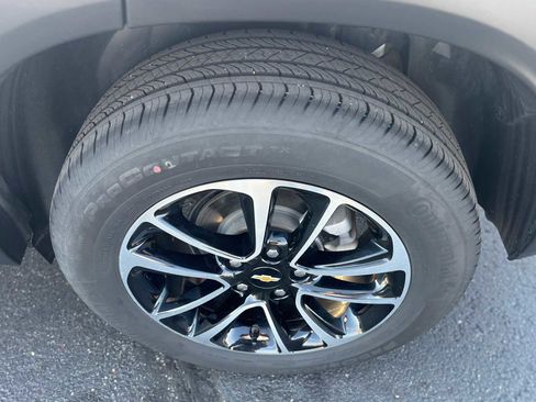 Used 2025 Chevrolet TrailBlazer LT w/ Driver Confidence Package image 10