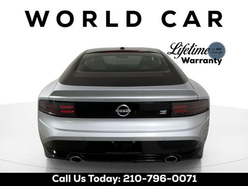 Used 2025 Nissan Z Performance w/ Floor Mat Package RWD image 4