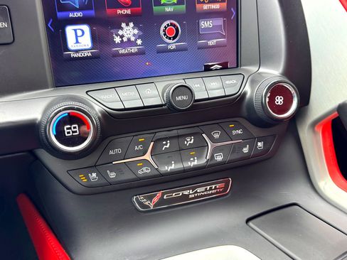 Used 2015 Chevrolet Corvette Stingray Z51 3LT w/ 3LT Preferred Equipment Group image 34