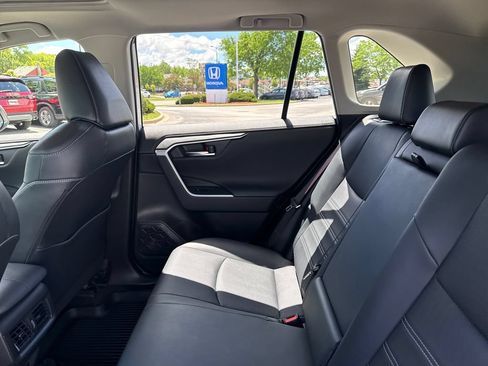 Used 2021 Toyota RAV4 Limited w/ Limited Grade Weather Package AWD/4WD image 22