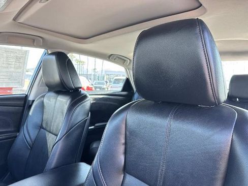 Used 2018 Toyota Avalon XLE Plus w/ Carpet Mat Package image 22