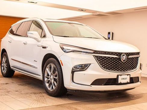 Used 2022 Buick Enclave Avenir w/ Avenir Technology Package image 5