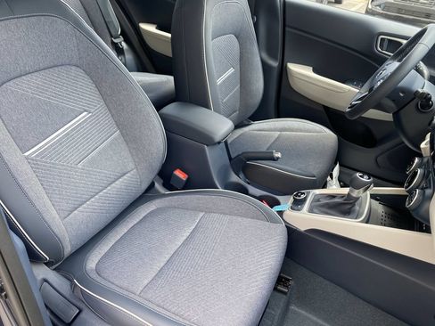 New 2026 Hyundai Venue SEL FWD image 30
