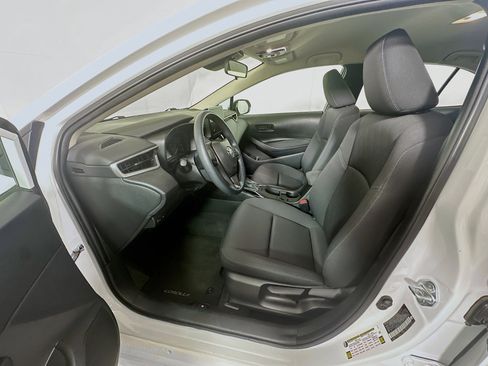 Used 2024 Toyota Corolla LE FWD image 13