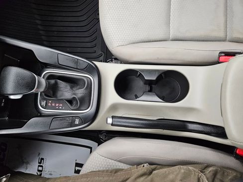 Used 2020 Kia Soul LX image 17