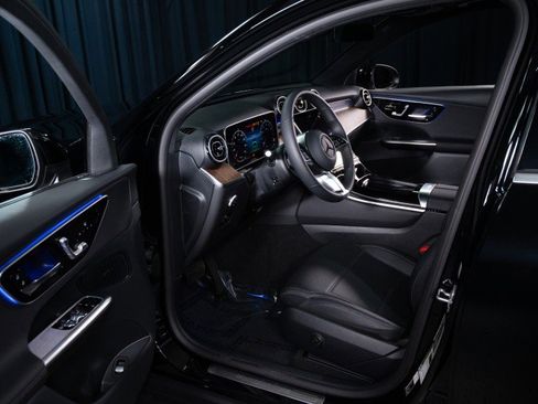 Certified 2026 Mercedes-Benz GLC 300 image 10