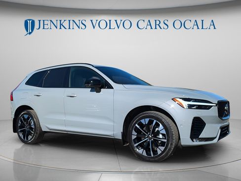 New 2026 Volvo XC60 B5 Plus w/ Protection Package Premier AWD/4WD image 9