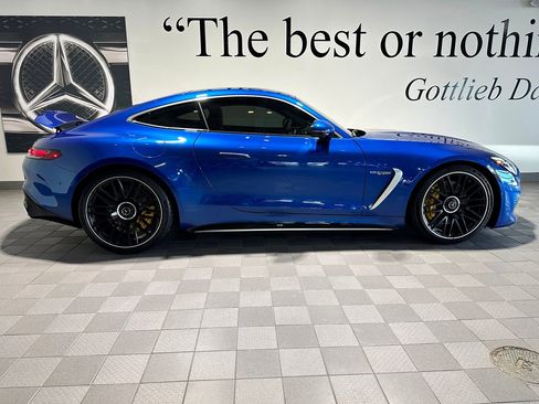Used 2024 Mercedes-Benz AMG GT 63 image 3