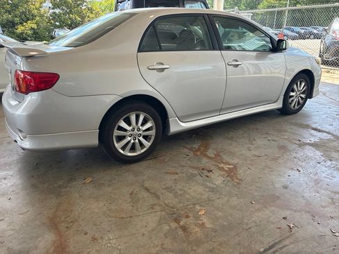 Used 2010 Toyota Corolla S FWD image 3