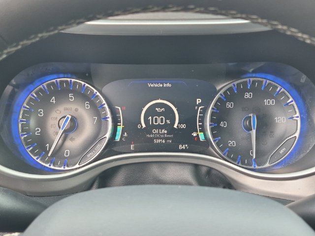 Used 2025 Chrysler Pacifica Select FWD image 22