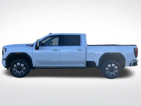 Used 2024 GMC Sierra 2500 Denali w/ Denali Reserve Package image 2