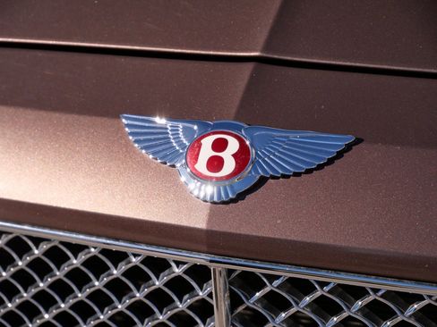 Used 2015 Bentley Flying Spur V8 image 11