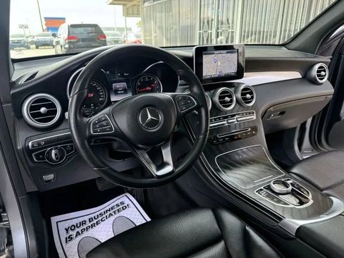 Used 2018 Mercedes-Benz GLC 300 GLC 300 Sport Utility 4D image 28