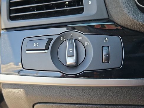 Used 2017 BMW X3 xDrive28i AWD/4WD image 17