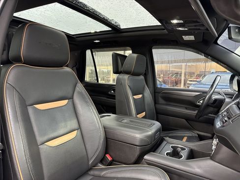 Used 2021 GMC Yukon AT4 w/ AT4 Premium Package image 19