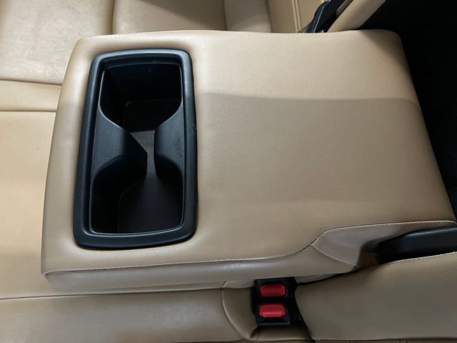 Used 2021 Toyota RAV4 Limited AWD/4WD image 34