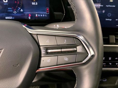 Used 2026 Chevrolet Equinox LT FWD image 19
