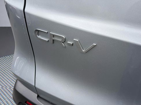 Used 2024 Honda CR-V EX image 8