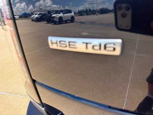 Used 2017 Land Rover Range Rover HSE AWD/4WD image 9