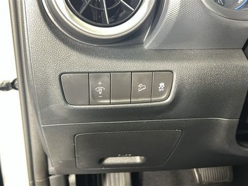 Certified 2023 Hyundai Kona SEL w/ Convenience Package AWD/4WD image 19