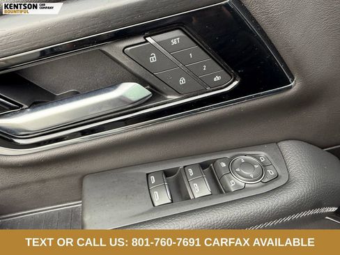 Used 2025 GMC Yukon XL Denali w/ Sun & Power Step Package AWD/4WD image 23