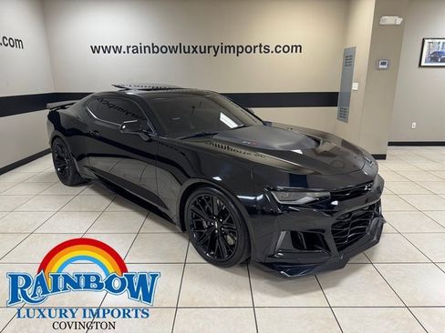 Used 2019 Chevrolet Camaro ZL1 image 1