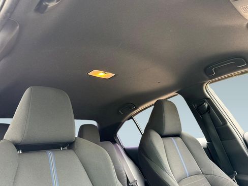 Used 2020 Toyota Corolla SE image 26