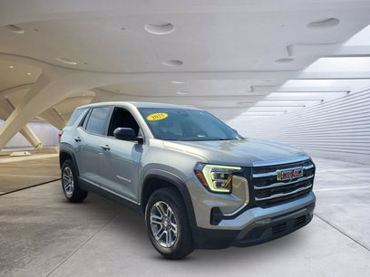 Used 2025 GMC Terrain Elevation