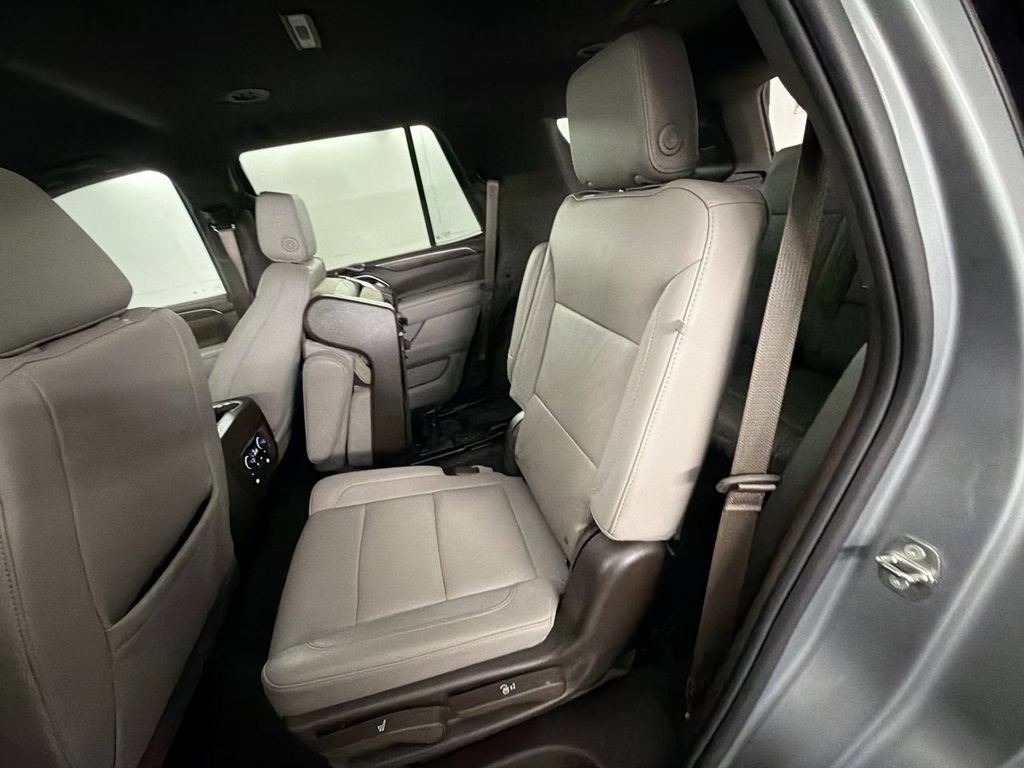 Certified 2024 Chevrolet Tahoe Z71 w/ Luxury Package AWD/4WD image 25