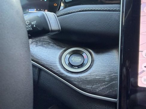 Used 2023 Jeep Grand Cherokee 4WD 4xe image 40