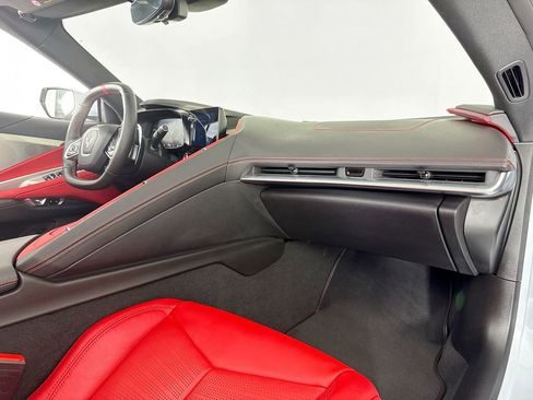 Used 2021 Chevrolet Corvette Stingray Preferred Conv w/ Z51 Performance Package image 13