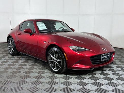 Used 2022 MAZDA MX-5 Miata RF Grand Touring w/ Weather Package RWD image 7
