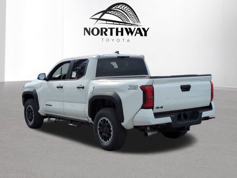 New 2026 Toyota Tacoma TRD Off-Road AWD/4WD image 5