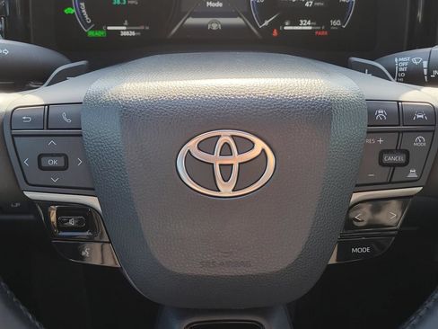 Used 2025 Toyota Camry XSE w/ Premium Package FWD image 26