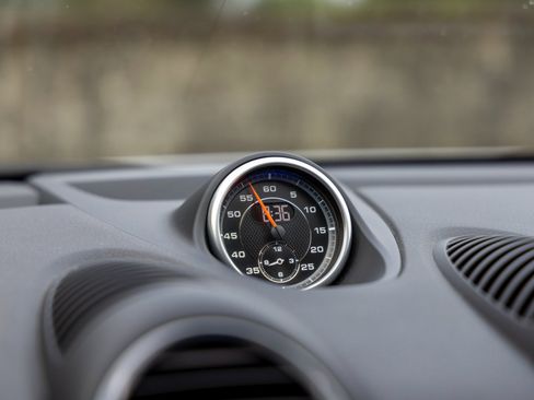 Used 2018 Porsche 718 Cayman S image 35