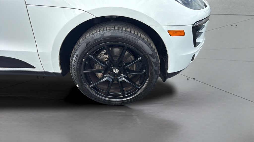 Used 2016 Porsche Macan S AWD/4WD image 34