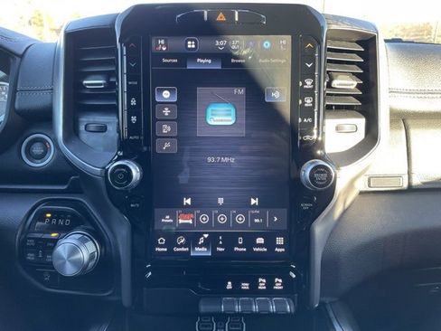 Used 2023 RAM 1500 Laramie image 19