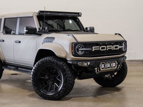 Used 2025 Ford Bronco Raptor image 30